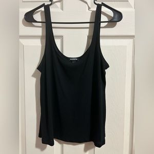 Black loose fitted crop top